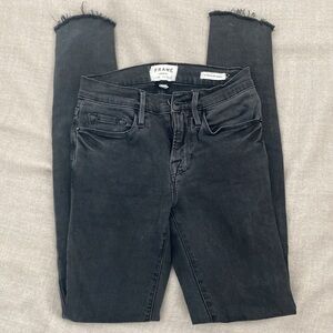 FRAME Le Skinny de Jeanne Ankle Jeans (DELMAR)
